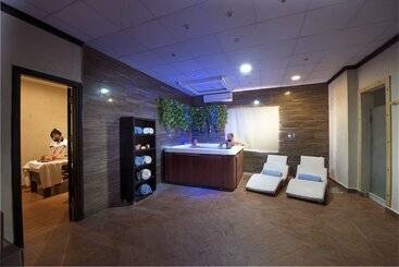 هتل Amwaj Oyoun Resort & Spa Sharm El Sheikh 