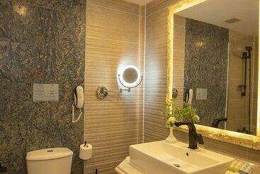 هتل Amwaj Oyoun Resort & Spa Sharm El Sheikh 