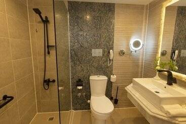 هتل Amwaj Oyoun Resort & Spa Sharm El Sheikh 