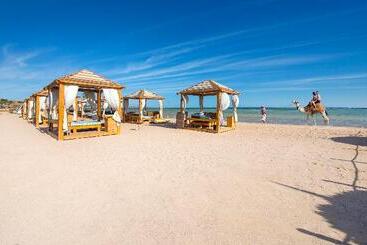 هتل Amwaj Oyoun Resort & Spa Sharm El Sheikh 