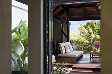 هتل Anantara Lawana Koh Samui Resort
