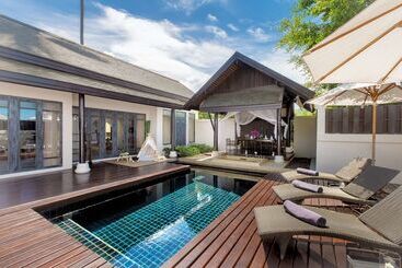 هتل Anantara Lawana Koh Samui Resort