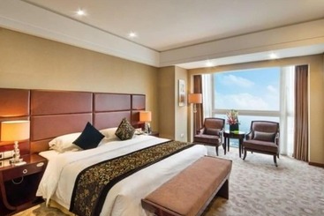 هتل Shenzhen Century Kingdom