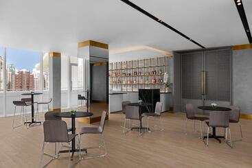 هتل Courtyard By Marriott Bangkok