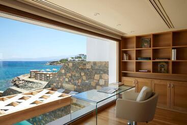 هتل Elounda Peninsula Luxury Resort, Six Senses Spa