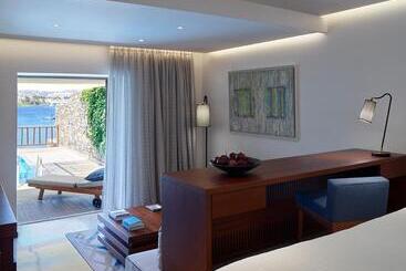 هتل Elounda Peninsula Luxury Resort, Six Senses Spa