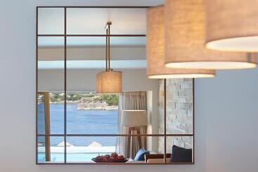 هتل Elounda Peninsula Luxury Resort, Six Senses Spa