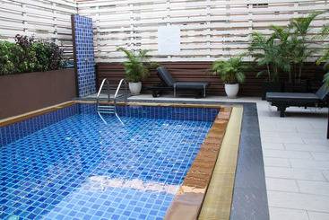 هتل Furamaxclusive Sukhumvit