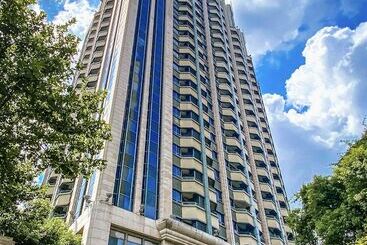 هتل Grand Mercure Shanghai Hongqiao