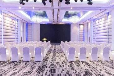 هتل Grand Mercure Shanghai Hongqiao