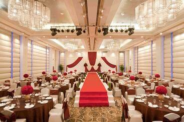 هتل Grand Mercure Shanghai Hongqiao
