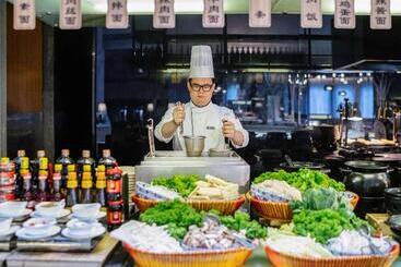 هتل Grand Mercure Shanghai Hongqiao