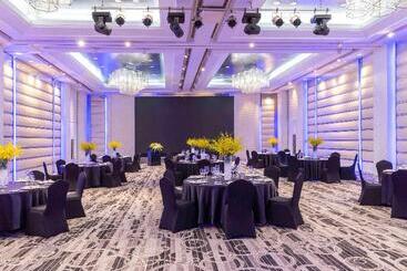 هتل Grand Mercure Shanghai Hongqiao