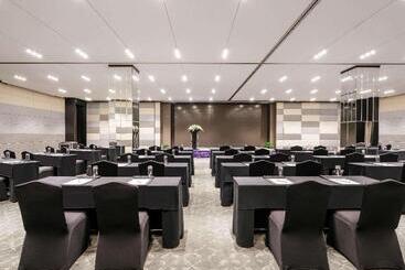 هتل Grand Mercure Shanghai Hongqiao