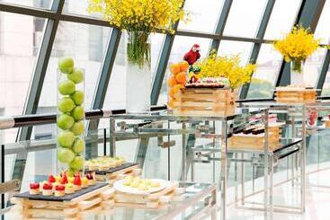 هتل Grand Mercure Shanghai Hongqiao