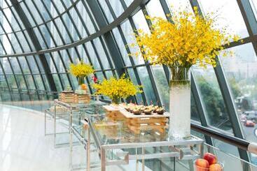 هتل Grand Mercure Shanghai Hongqiao