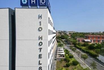 בית מלון כפרי H10 Roma Citta