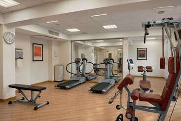 호텔 Hilton Garden Inn Rome Airport