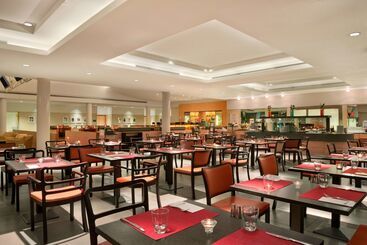 호텔 Hilton Garden Inn Rome Airport