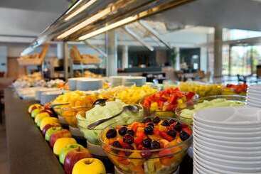 호텔 Hilton Garden Inn Rome Airport
