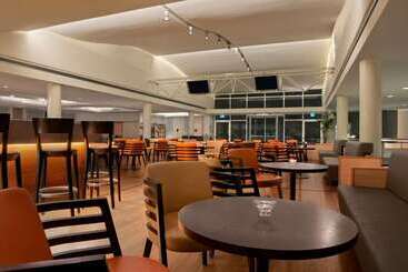 호텔 Hilton Garden Inn Rome Airport