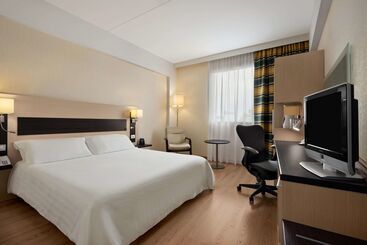 호텔 Hilton Garden Inn Rome Airport