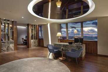 Hilton Istanbul Maslak - Estambul