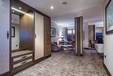 هتل Hilton Podgorica Crna Gora