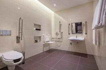 هتل Hilton Podgorica Crna Gora