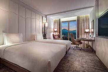 هتل Hilton Podgorica Crna Gora