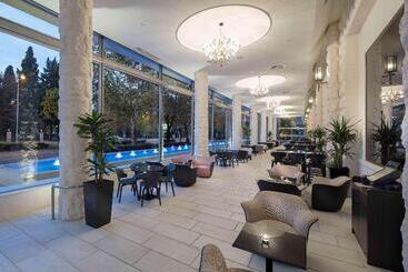 هتل Hilton Podgorica Crna Gora