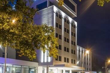 هتل Hilton Podgorica Crna Gora
