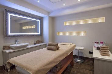 هتل Hilton Podgorica Crna Gora