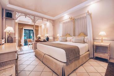 هتل JOIA El Mirador by Iberostar - Adults Only