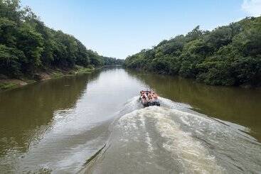 هتل Grand Amazon Expedition