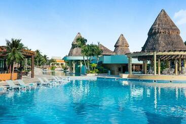 هتل Iberostar Selection Paraíso Lindo