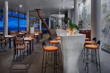 Independence Hotel Resort & Spa