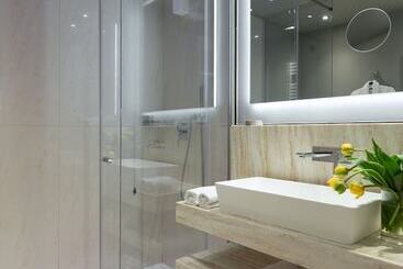 هتل Milano & Spas