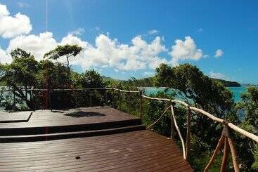 هتل Navutu Stars Resort