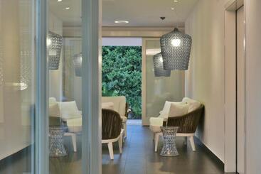 هتل Paestum Inn Beach Resort