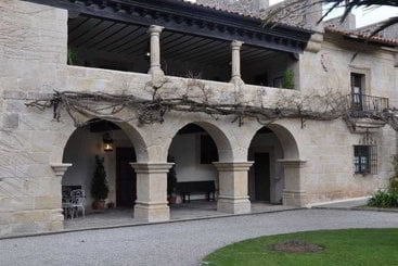 هتل Palacio De Caranceja
