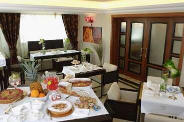 Palazzo Rosenthal Vesuview Hotel & Resort