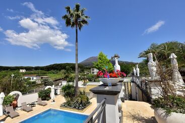 Palazzo Rosenthal Vesuview Hotel & Resort
