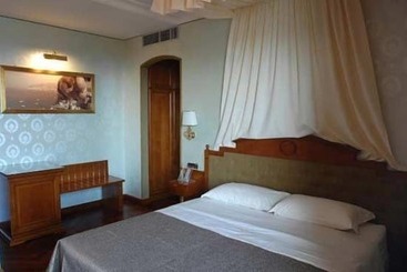 Palazzo Rosenthal Vesuview Hotel & Resort