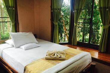 هتل Phu Pha Nam Resort