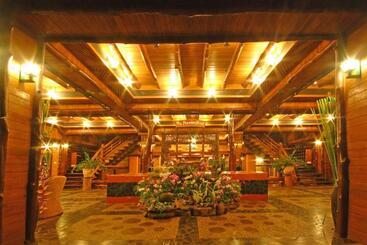 هتل Phu Pha Nam Resort