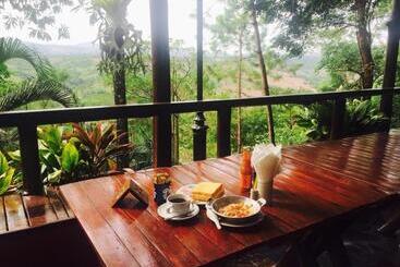 هتل Phu Pha Nam Resort