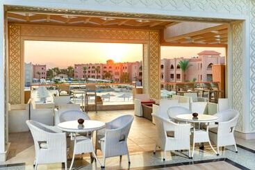 هتل Pickalbatros Aqua Vista Resort  Hurghada