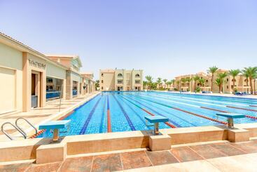 هتل Pickalbatros Aqua Vista Resort  Hurghada