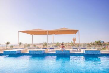 هتل Pickalbatros Aqua Vista Resort  Hurghada